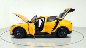 2023 Ford Mustang Mach-E Premium - miniatura 15