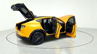 2023 Ford Mustang Mach-E Premium - miniatura 19