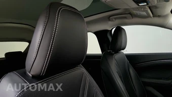 2023 Ford Mustang Mach-E Premium - miniatura 35