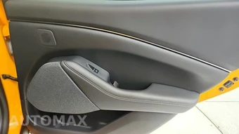 2023 Ford Mustang Mach-E Premium - miniatura 41