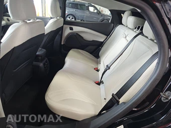 2023 Ford Mustang Mach-E Premium - miniatura 13
