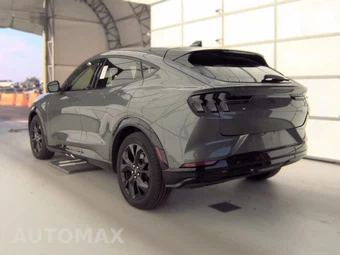2023 Ford Mustang Mach-E Premium - miniatura 2