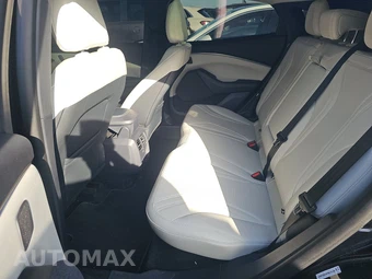 2023 Ford Mustang Mach-E Premium - miniatura 13