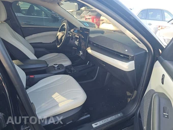 2023 Ford Mustang Mach-E Premium - miniatura 8