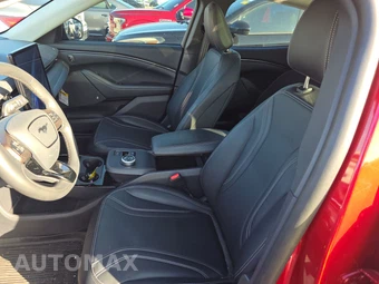 2023 Ford Mustang Mach-E Premium - miniatura 5
