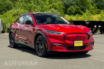 2023 Ford Mustang Mach-E Premium - miniatura 1