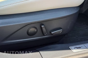 2023 Ford Mustang Mach-E Premium - miniatura 15