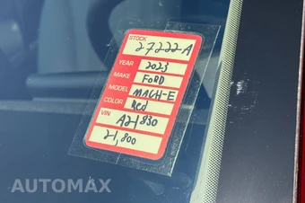 2023 Ford Mustang Mach-E Premium - miniatura 25