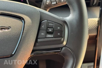2023 Ford Mustang Mach-E Premium - miniatura 34