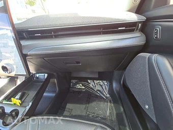 2023 Ford Mustang Mach-E Premium - miniatura 17