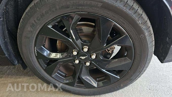 2023 Ford Mustang Mach-E Premium - miniatura 15
