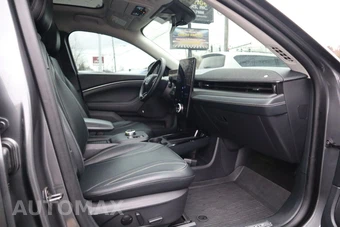 2023 Ford Mustang Mach-E Premium - miniatura 17