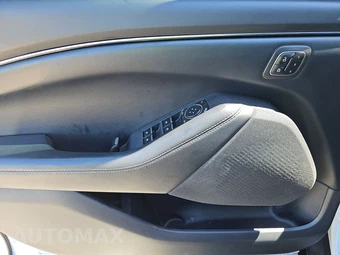 2023 Ford Mustang Mach-E Select - miniatura 9