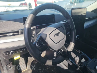 2023 Ford Mustang Mach-E Select - miniatura 10