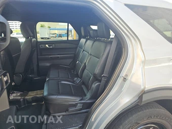 2023 Ford Police Interceptor Utility – miniatura 13