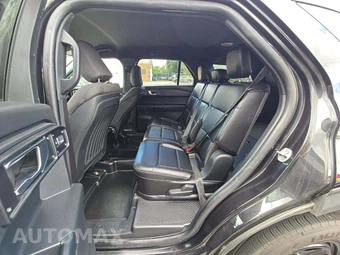 2023 Ford Police Interceptor Utility - miniatura 13