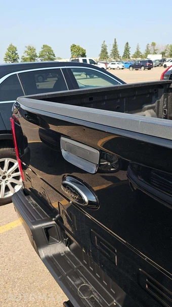 2023 Ford Ranger LARIAT Crew Cab Medium Bed - miniatura 28