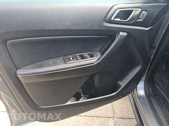2023 Ford Ranger LARIAT Crew Cab Medium Bed - miniatura 9