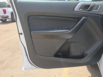 2023 Ford Ranger XLT Crew Cab Medium Bed - miniatura 9