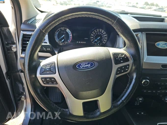 2023 Ford Ranger XLT Crew Cab Medium Bed - miniatura 10
