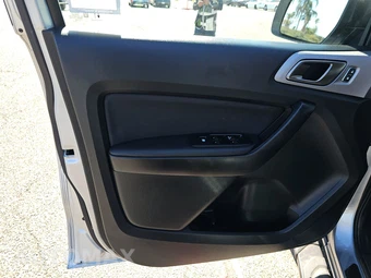 2023 Ford Ranger XLT Crew Cab Medium Bed - miniatura 9
