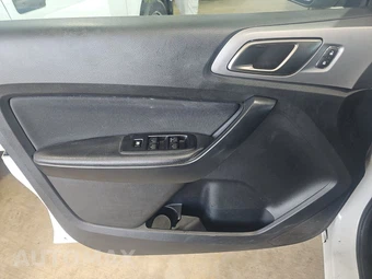 2023 Ford Ranger XLT Crew Cab Medium Bed – miniatura 9