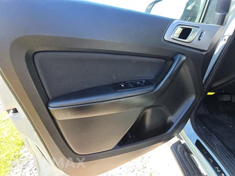2023 Ford Ranger XLT Crew Cab Medium Bed - miniatura 9