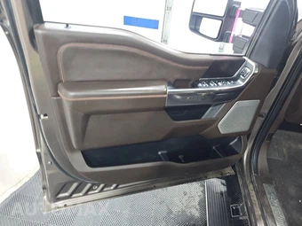 2023 Ford Super Duty F-250 King Ranch Crew Cab Long Bed - miniatura 9