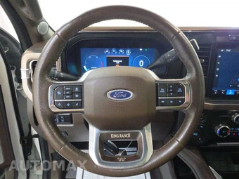 2023 Ford Super Duty F-250 King Ranch Crew Cab Medium Bed - miniatura 10
