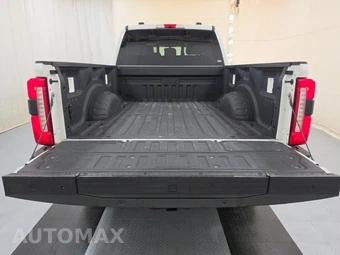 2023 Ford Super Duty F-250 King Ranch Crew Cab Medium Bed - miniatura 16
