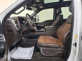 2023 Ford Super Duty F-250 King Ranch Crew Cab Medium Bed - miniatura 7
