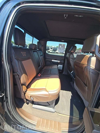 2023 Ford Super Duty F-250 King Ranch Crew Cab Medium Bed - miniatura 13