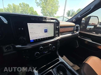 2023 Ford Super Duty F-250 King Ranch Crew Cab Medium Bed - miniatura 7