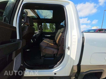 2023 Ford Super Duty F-250 King Ranch Crew Cab Medium Bed - miniatura 10