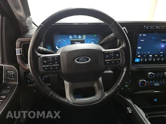 2023 Ford Super Duty F-250 Lariat Crew Cab Long Bed - miniatura 10