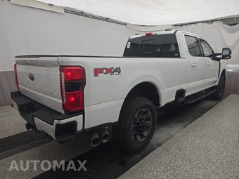 2023 Ford Super Duty F-250 Lariat Crew Cab Long Bed - miniatura 4