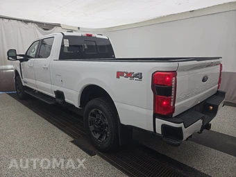 2023 Ford Super Duty F-250 Lariat Crew Cab Long Bed - miniatura 6