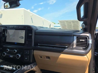 2023 Ford Super Duty F-250 Lariat Crew Cab Medium Bed - miniatura 19