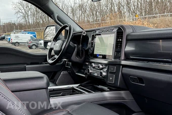 2023 Ford Super Duty F-250 Lariat Crew Cab Medium Bed - miniatura 16