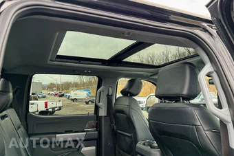 2023 Ford Super Duty F-250 Lariat Crew Cab Medium Bed - miniatura 19