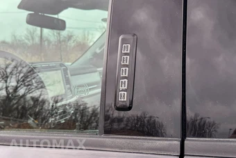 2023 Ford Super Duty F-250 Lariat Crew Cab Medium Bed - miniatura 26