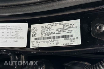 2023 Ford Super Duty F-250 Lariat Crew Cab Medium Bed - miniatura 29