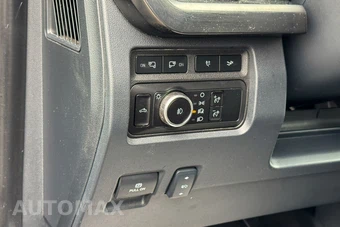 2023 Ford Super Duty F-250 Lariat Crew Cab Medium Bed - miniatura 33