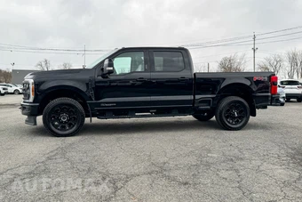 2023 Ford Super Duty F-250 Lariat Crew Cab Medium Bed - miniatura 6