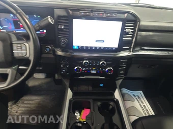 2023 Ford Super Duty F-250 Lariat Crew Cab Medium Bed - miniatura 11