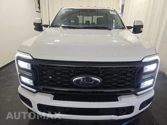 2023 Ford Super Duty F-250 Lariat Crew Cab Medium Bed - miniatura 2