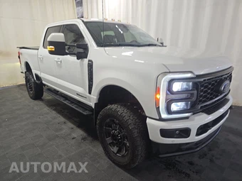 2023 Ford Super Duty F-250 Lariat Crew Cab Medium Bed - miniatura 3