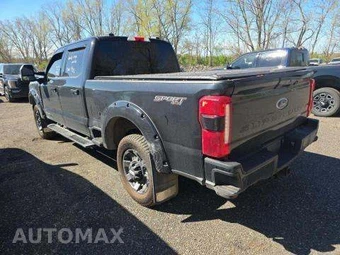 2023 Ford Super Duty F-250 Lariat Crew Cab Medium Bed - miniatura 2