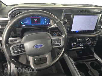 2023 Ford Super Duty F-250 Lariat Crew Cab Medium Bed - miniatura 11