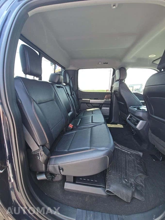 2023 Ford Super Duty F-250 Lariat Crew Cab Medium Bed - miniatura 13